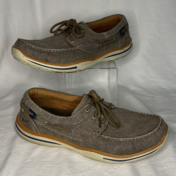 Sketchers Boat Shoes Loafers Relaxed Fit Air Cooled Memory Foam Men’s - Picture 2 of 5